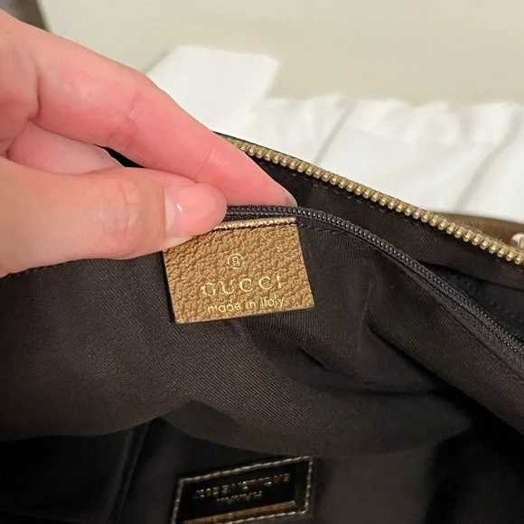 Gucci GG Nylon Abbey Medium - Picture 10 of 10